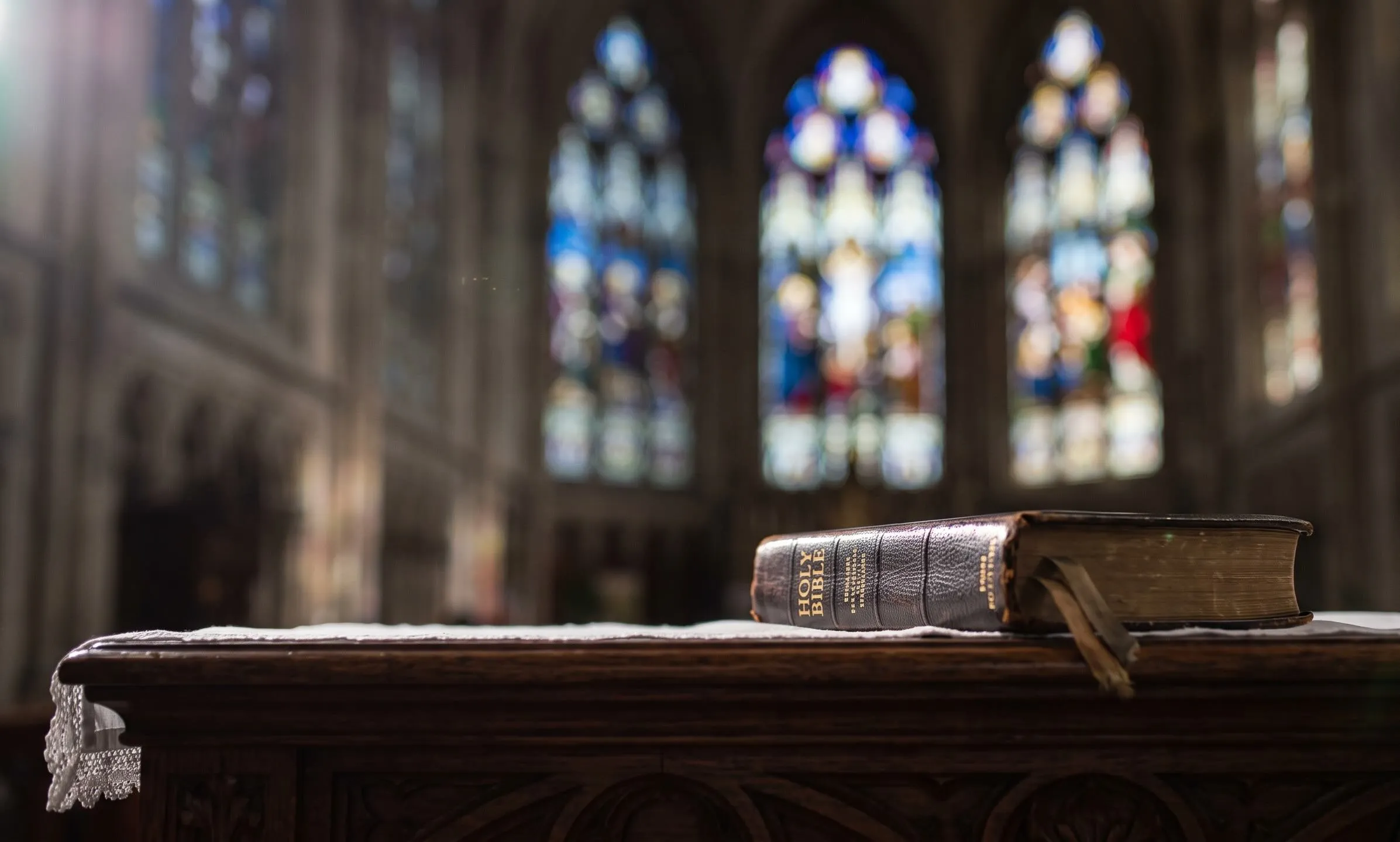 Sermon Slides helps those with nearsighted vision